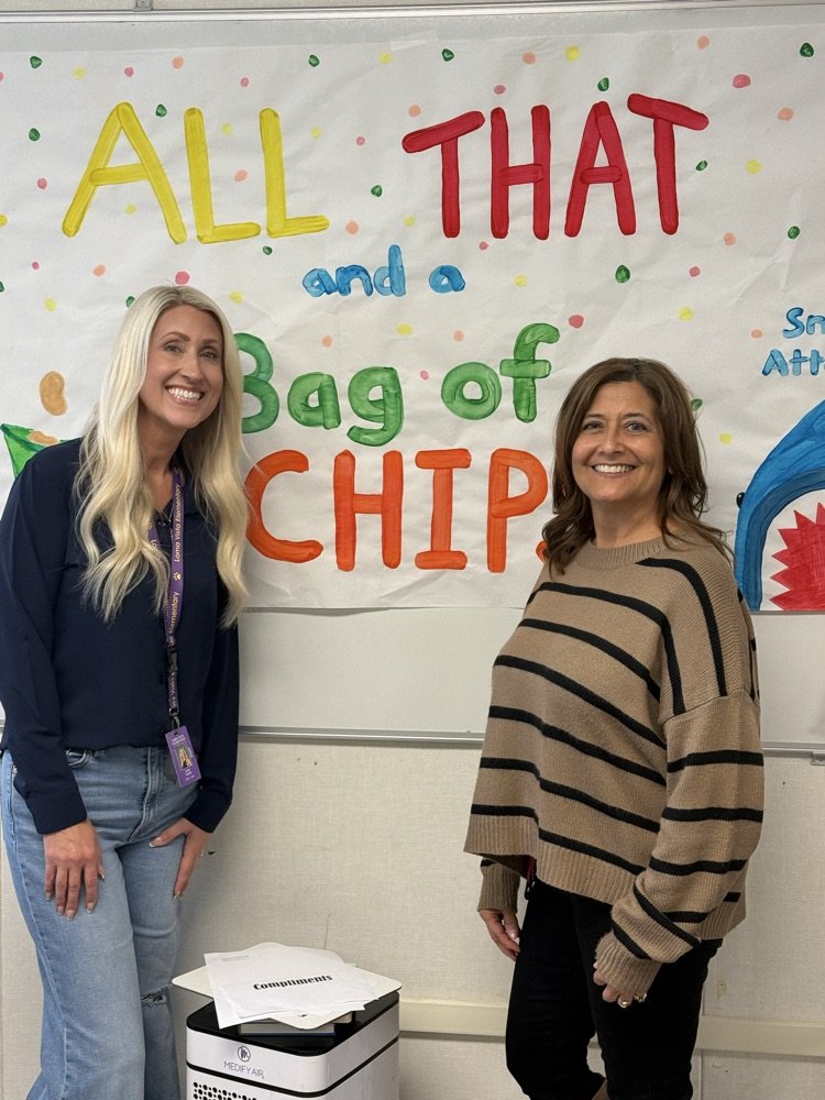 JulieCroy11's tweet photo. On Administrative Professionals Day we celebrated our amazing Office staff. Thank you Mona and Kate for all you do for our Loma Vista School Community๐๐๐๐ #lvpride #weareBUSD https://t.co/cmnrW8be0R