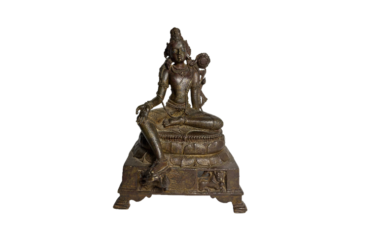 CNBCTV18News's tweet image. The U.S has returned 657 stolen #artefacts worth nearly $14 million to India after long-running investigations into global #smuggling networks linked to traffickers #SubhashKapoor and #NancyWiener.

Source:  Manhattan District Attorney's Office 

Read: cnbctv18.com/india/us-retur…