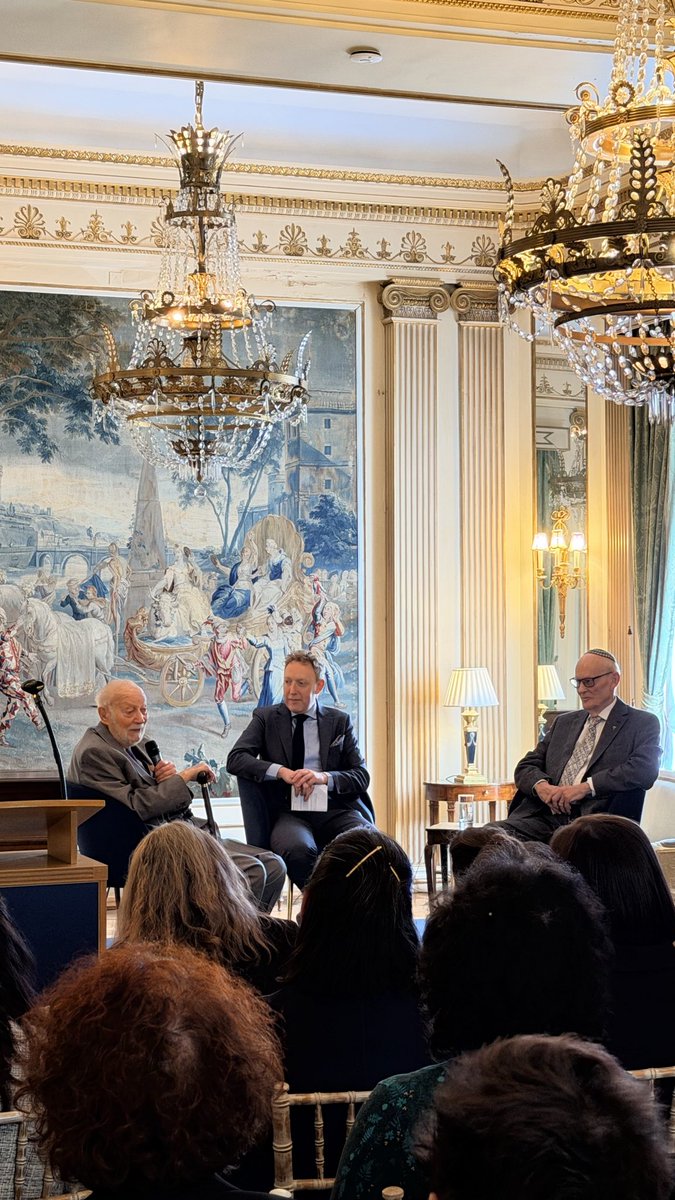 ARGinUK's tweet photo. Yesterday, we hosted an event to inaugurate Argentina’s Presidency of the International Holocaust Remembrance Alliance. 
🇦🇷 Argentina is the 1st Latin American country to chair @TheIHRA, marking a significant milestone in its commitment to Holocaust remembrance and education. https://t.co/l1dXX7CL24