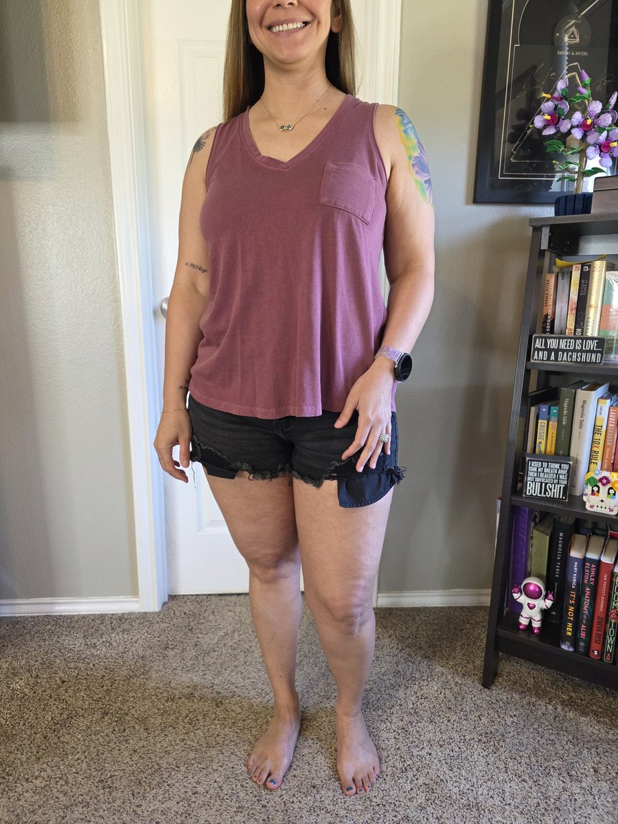AmeliaTheMilf tweet media