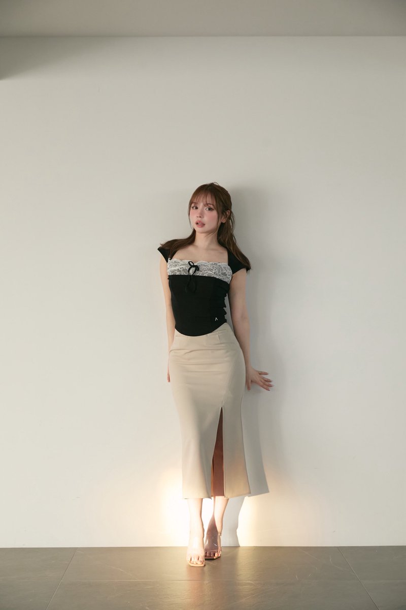 Pamela set up color beige/black ¥16500-tax in デザインはそのままに