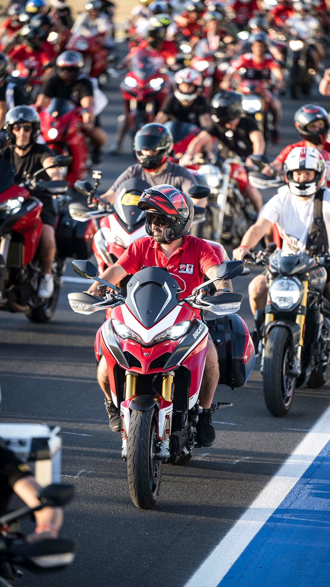 Ducati España tweet media
