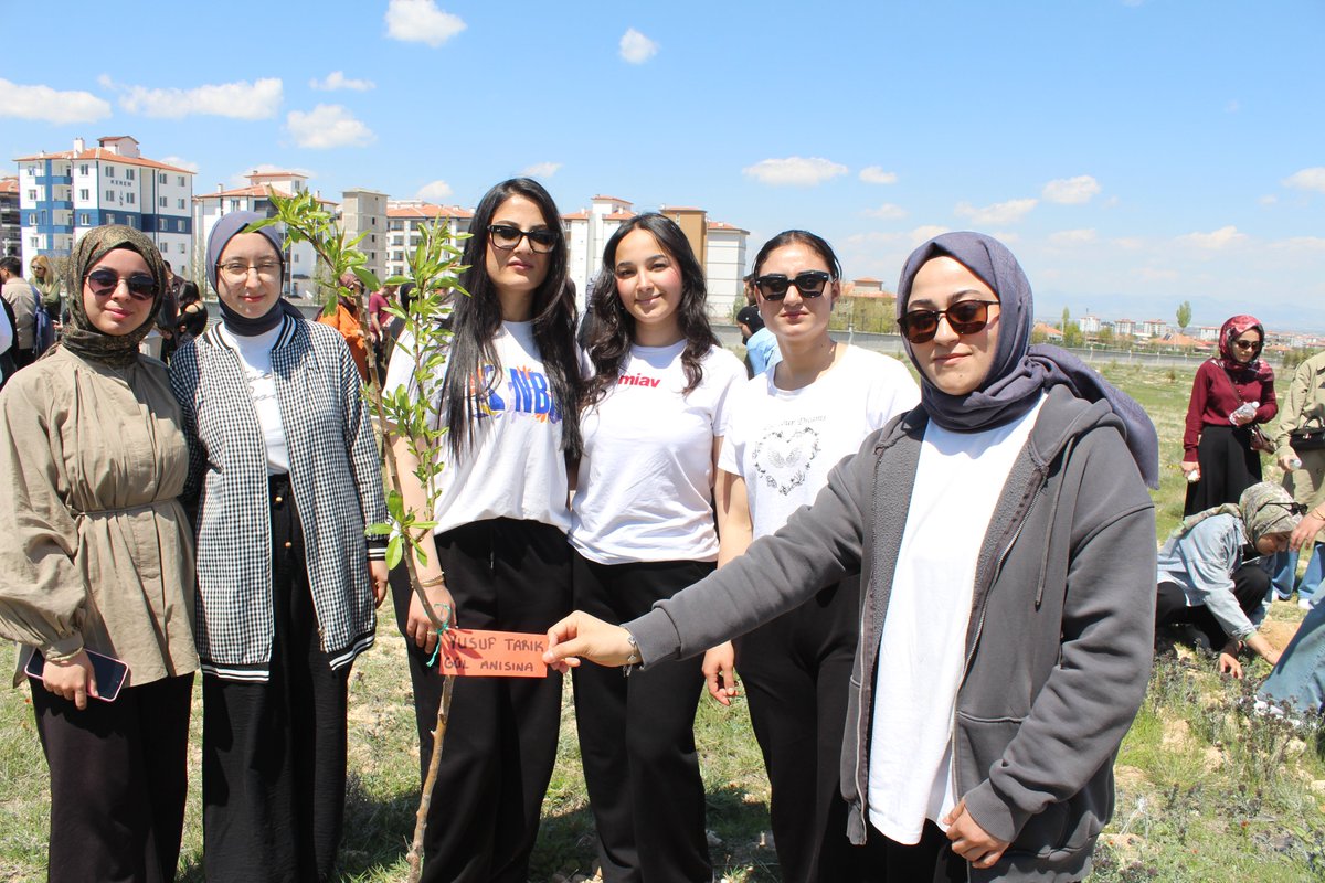 NEÜ Ereğli Eğitim Fakültesi tweet media