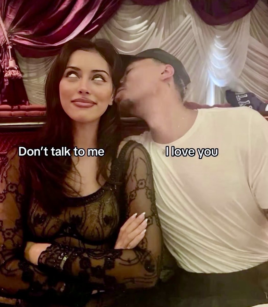 Berfin🍷 tweet media