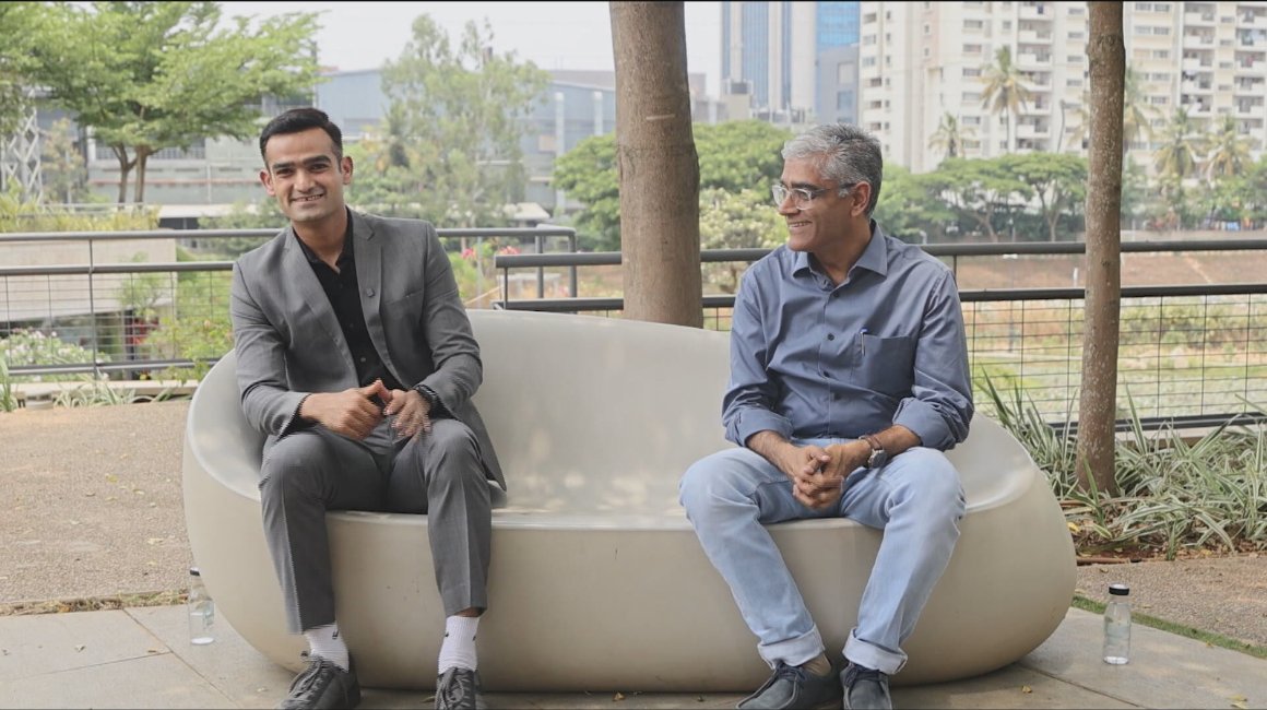CNBCTV18Live's tweet image. COMING UP AT 5:30 PM | Inside #Titan HQ: #CNBCTV18Exclusive

From Gold, Growth &amp;amp; Gen-Z, Titan’s MD Ajoy Chawla lays out the roadmap to ₹1 lakh crore in an interview with @blitzkreigm. 

* Next $500 M Opportunity Is In The Watch Segment
* Gen-Z &amp;amp; Gen-Y Are Driving A Lot Of