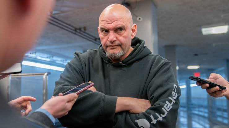 Who else agrees Senator Fetterman needs to go?🤔