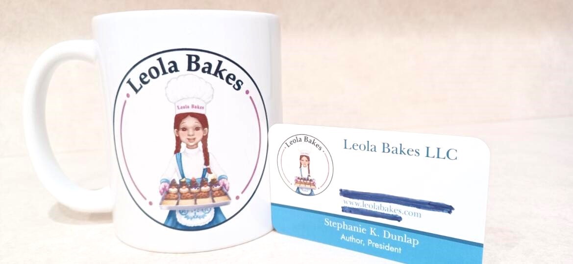 LeolaBakes's tweet photo. Hi friends, it’s Leola! Ever wonder why cocoa mixes better in warm milk? When the milk is warm, it helps the tiny cocoa bits loosen up and spread out, making your hot chocolate extra smooth and super yummy. Science tastes delicious! #KitchenScience #LeolaBakes https://t.co/fDvxMnefiz
