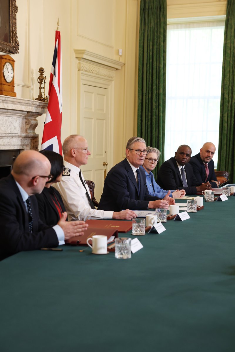 UK Prime Minister tweet media