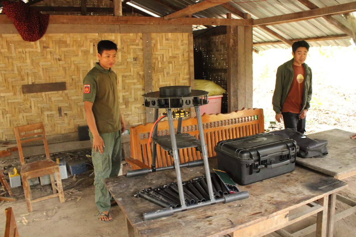 ThomasVLinge's tweet image. This thread is only a fraction of what I've seen &amp;amp; what people told me in the Sagaing region of Myanmar.  

If any editors would be interested in any stories about Sagaing, the people, fighters, refugees, war crimes, drone units etc, or if anyone know of any editors who might, my