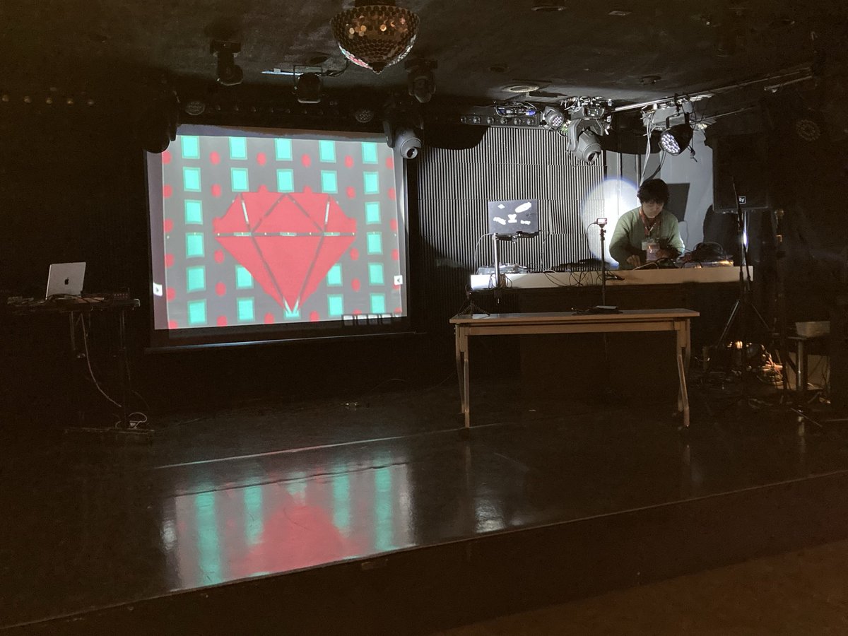 risgk's tweet photo. RubyKaigi 2026 Day 3のpixiv presents RubyIlluminations 2026は、すごいイベントでした！　楽しいステージで、創作意欲も刺激されました。来年は発表申込できるように、新しい楽器を作ったり、パフォーマンスの経験を積んでいきたいです。
#rubykaigi #rubyilluminations
https://t.co/AzUk3mVNwQ https://t.co/kc71dMIU8I