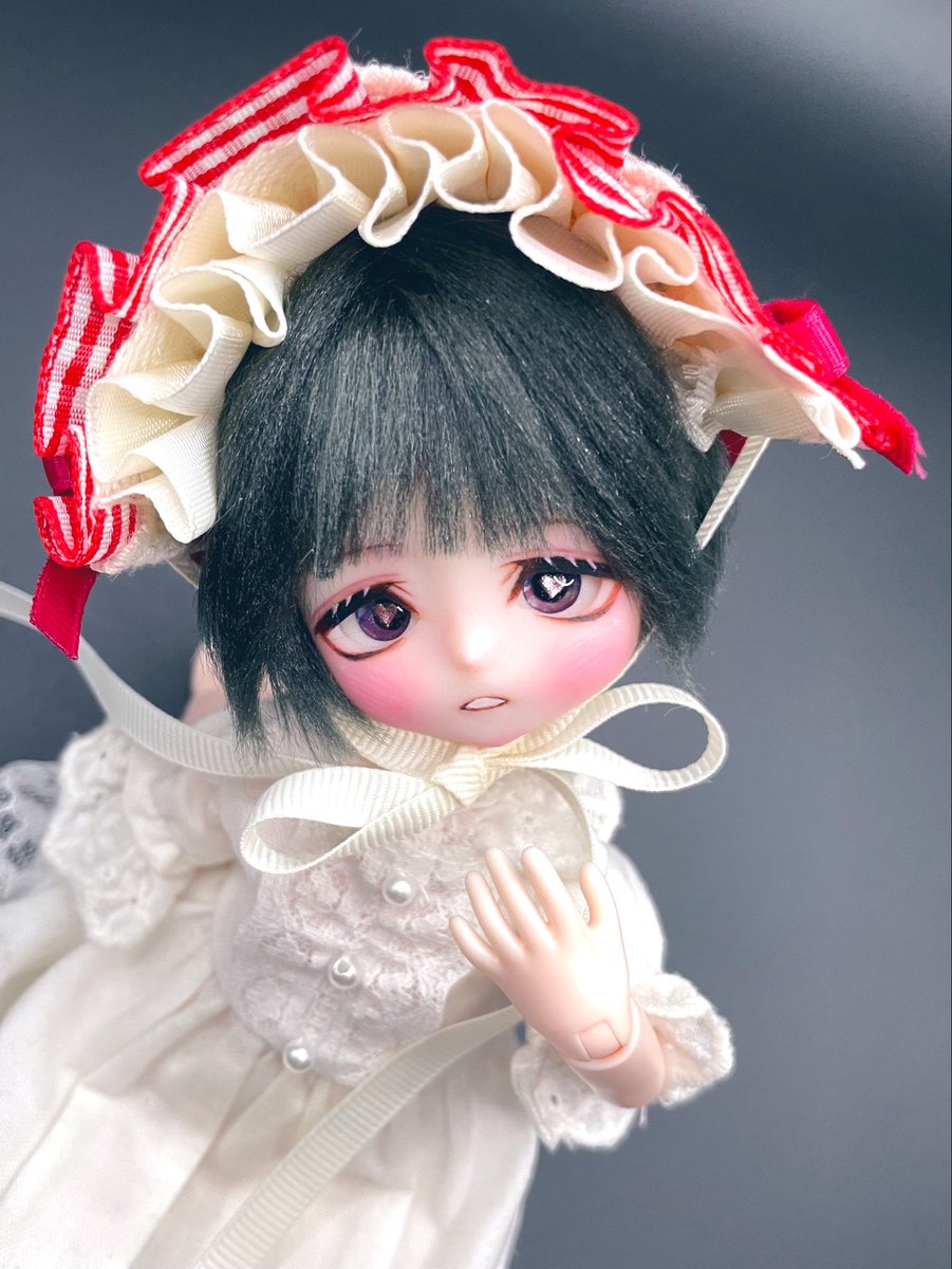Moonlightdolls1's tweet photo. 新しいカスタムちゃんお家探しはじめます🧸💕

今回の子は恋するドールちゃん！
ぽわぽわとろん顔で、じっと熱っぽい視線くれる子です🥰

#つきっ子　#セリアドール　#カスタムヘッド https://t.co/v6yBWn9XVq