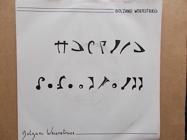 l7FI9CMSUa30222's tweet image. #NEWWAVE
#ニューウェーブ
東京のレコード店じゃ売ってないでしょシリーズ
BOLZANO WEIERSTRASS  7"  1987年  FRANCE
NEW WAVE