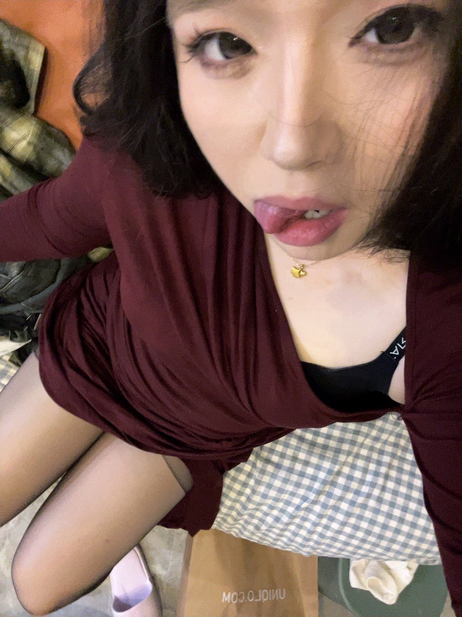 Zzzzzor76's tweet photo. 不知道 反正很曼妙 #男娘 #湖南 https://t.co/Xnq1RP6WJs