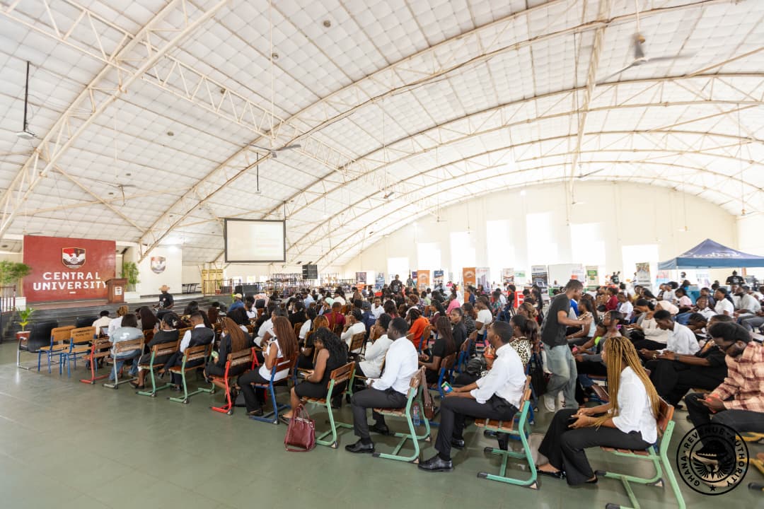 GhanaRevenue's tweet photo. TAGG Activities continue with a Taxpayer Sensitisation at Central University College to educate students, lecturers and staff on Tax Compliance and filing obligations.
#GRA #TaxAndGoodGovernance #TAGG #FilingMonth #GhanaFIRST #CentralUniversity https://t.co/aDBKmgvi3Q