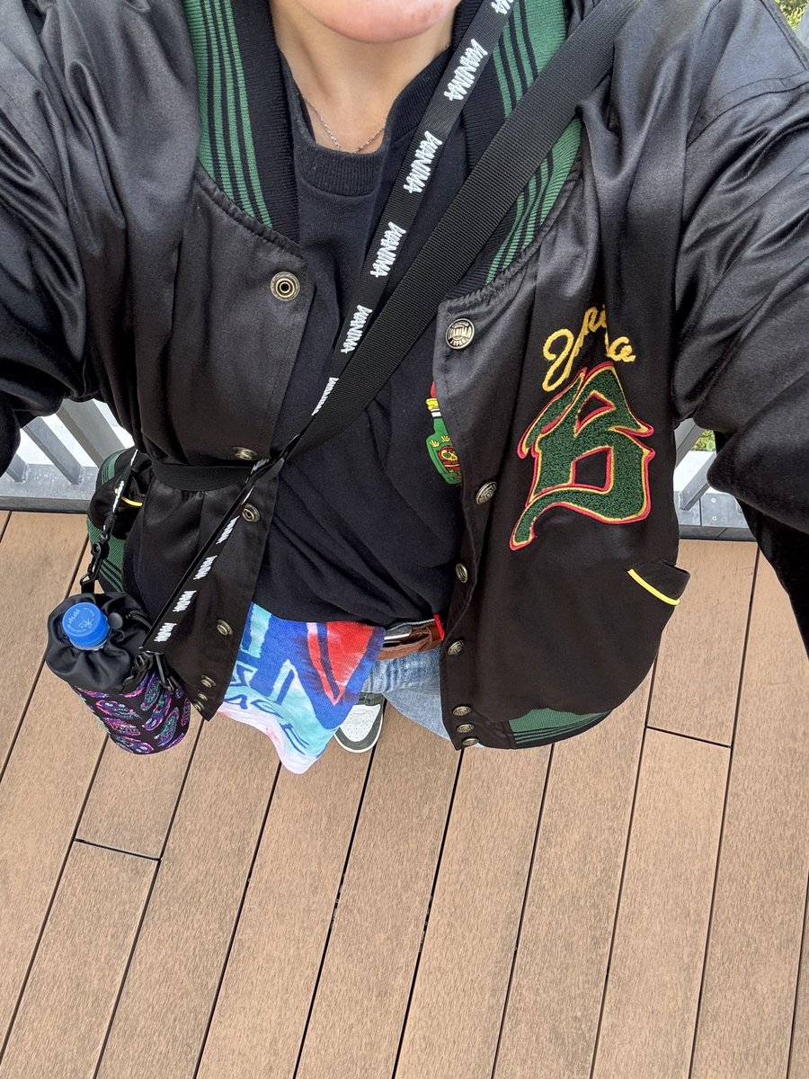wanimadoka's tweet photo. 中学生の頃からWANIMAが好きで熊本に進学しました！大学生です！

友達がいないのでいつも1人で会場にいます😇

さすがにお友達が欲しくなったのでX始めました！！

ぜひお友達になってください🐊

#WANIMA
#WANIMA好きと繋がりたい https://t.co/an88Z0t0Xk