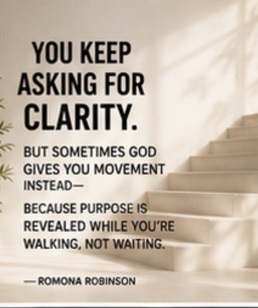 romonarobinson's tweet photo. Happy Thursday                            https://t.co/Vw50tKQArR                   #makeamove https://t.co/TJjvcMmc0j