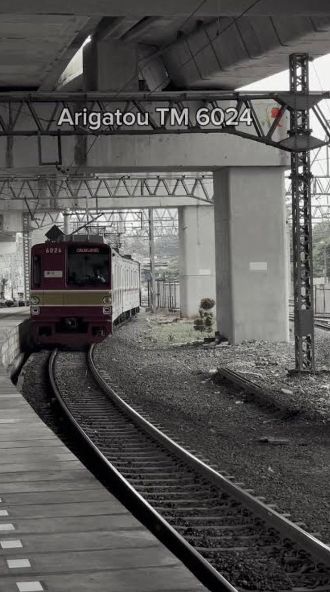 muhdzi's tweet photo. Suka bgt sama Tokyo Metro 6000 series, dan dingin nya gakaruan.. Terimakasih TM 6024🥀, dari foto saya yg ngepotret 6125 jaman baheula. 🤧
6024 sc tiktok: iqbal1299 https://t.co/g9aDhZuDnn