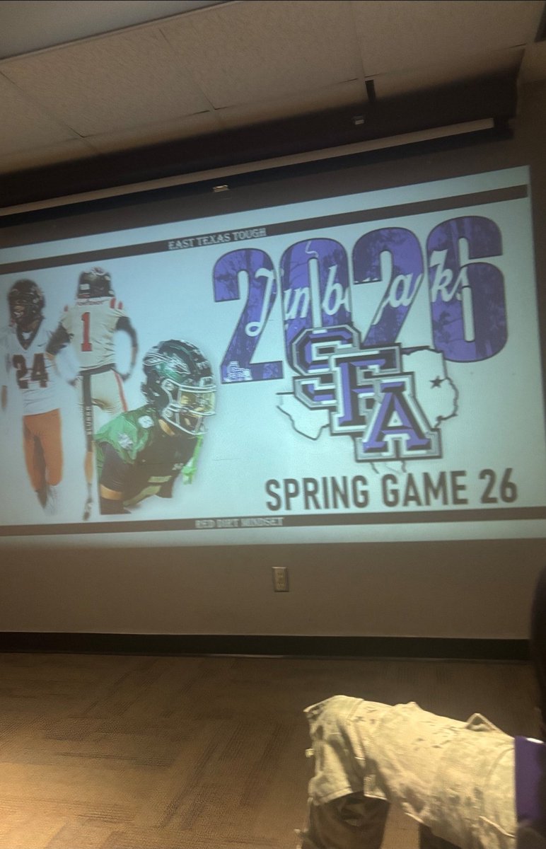brayblessed's tweet photo. Had a great unofficial visit @SFA_Football spring game Thanks @coachcismith for your hospitality &amp; your presentation in the film room with me on the screen👊🏾 Can't wait to be back! Met former SFA corner &amp; NFL Minnesota Vikings 2026 draftee Charles Demmings #AxeEm #EastTexasTough https://t.co/n1aYp954m6