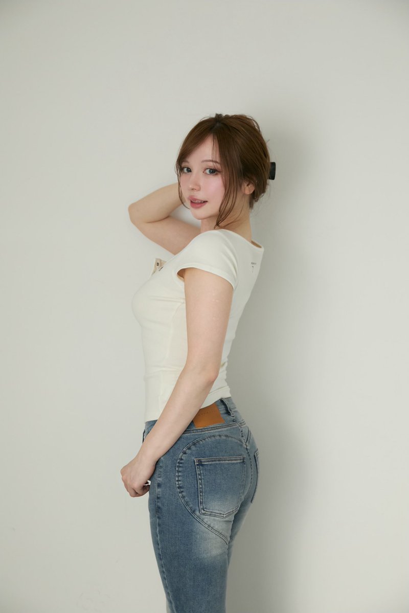 ANDMARY Mary tops set タンクトップ＋巾着 Mary tops set color multi ¥13200-tax in それぞれ異なる素材感や