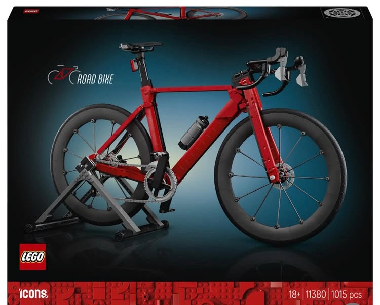 BlogsBrick's tweet image. Lego Icons Road Bike revealed, thanks to @BrickTapNews 

1015 Pieces / $129.99 / 1st June 2026

#Lego #Legonews #Legoleaks #Legoicons