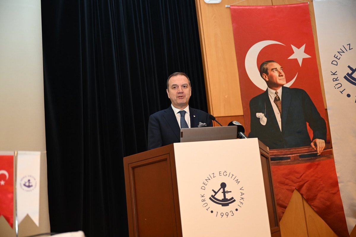 imeakdto's tweet photo. Türk Deniz Eğitim Vakfı’nın (TÜDEV) 2025 Yılı Olağan Genel Kurul Toplantısı, 30 Nisan 2026 Perşembe günü, Tuzla’daki TÜDEV Deniz Eğitim Merkezi Konferans Salonu’nda yapıldı. 

🔗 https://t.co/e6CNXK8IW7 https://t.co/aV3JQFtMN5
