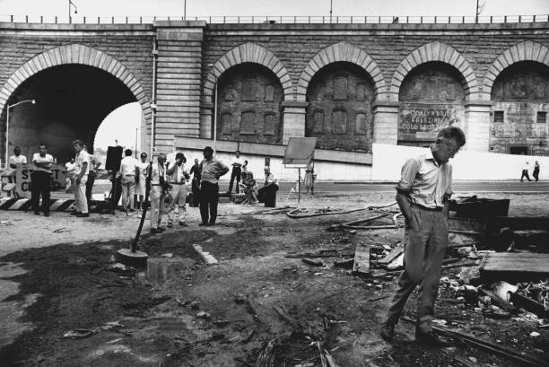 RodneyMarshall1's tweet photo. Samuel Beckett in NYC making a silent movie with Buster Keaton. SB judged it "an interesting failure". Years earlier Beckett had asked Keaton to play a part in the Broadway production of Godot. It's even been suggested that Godot was inspired by a 1940s film which featured BK. https://t.co/maraZ6L3XJ