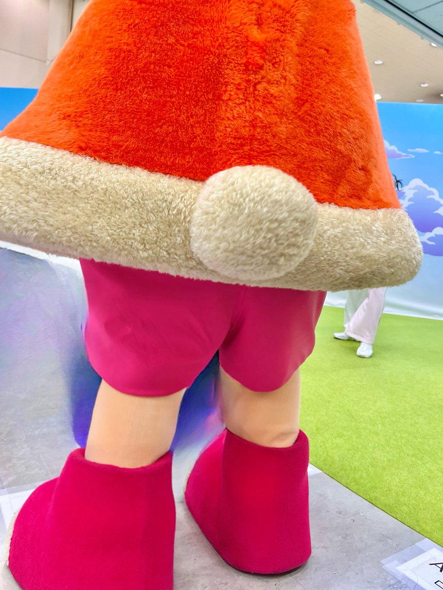 てん tweet media