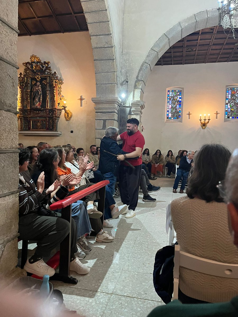 mondonedoferrol's tweet photo. 🎷🎼 Na parroquia de #Espasante (Ortigueira) disfrutamos da música de Abraham Cupeiro, nun concerto solidario no que empregou máis de cen instrumentos! O importe recadado coa venda de entradas destinarase a reparar o campanario da igrexa 🔔
GRAZAS A TODOS! @ConcOrtigueira
👏🏼👏🏼👏🏼 https://t.co/eWAec0Er98