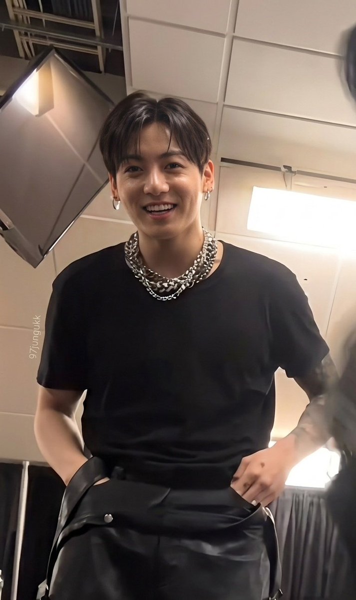 𝗝𝗞 tweet media