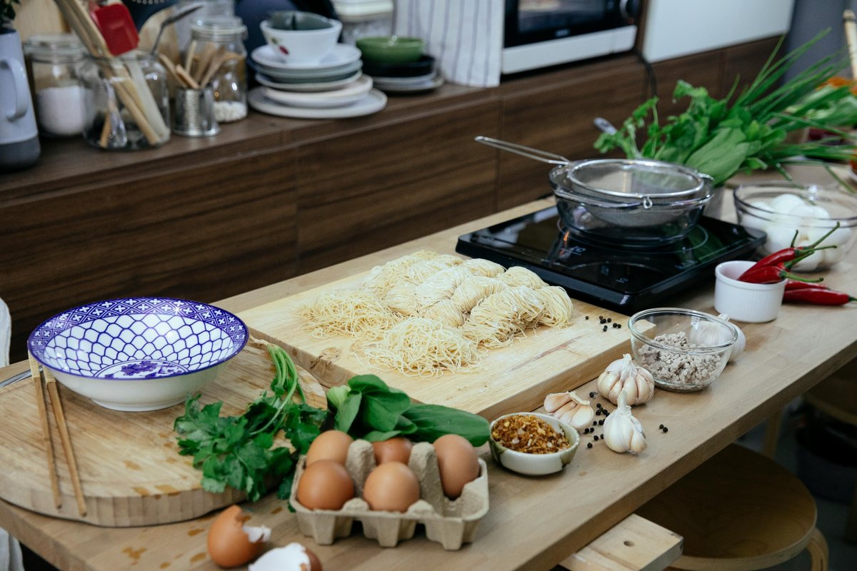fancycookingsup's tweet image. Prep faster and cook smarter every day.

fancycookingsupplies.com

#SmartKitchen #CookingEssentials #HomeCooking #KitchenTools #QuickMeals #FoodPrepLife #ChefInspired #CookBetter #FancyCookingSupplies