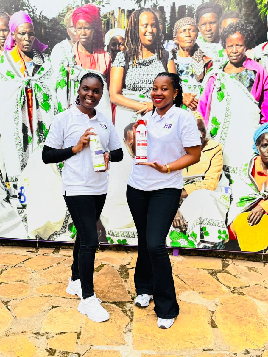 HarrietsBotani1's tweet image. Nature's healing delivered to your doorstep! Order easily by WhatsApp or phone call, and we'll take care of everything for you. From our HQ to your hands—enjoy traditional wellness made effortless. #HarrietsBotanicals #DeliveryAvailable #OrderNow