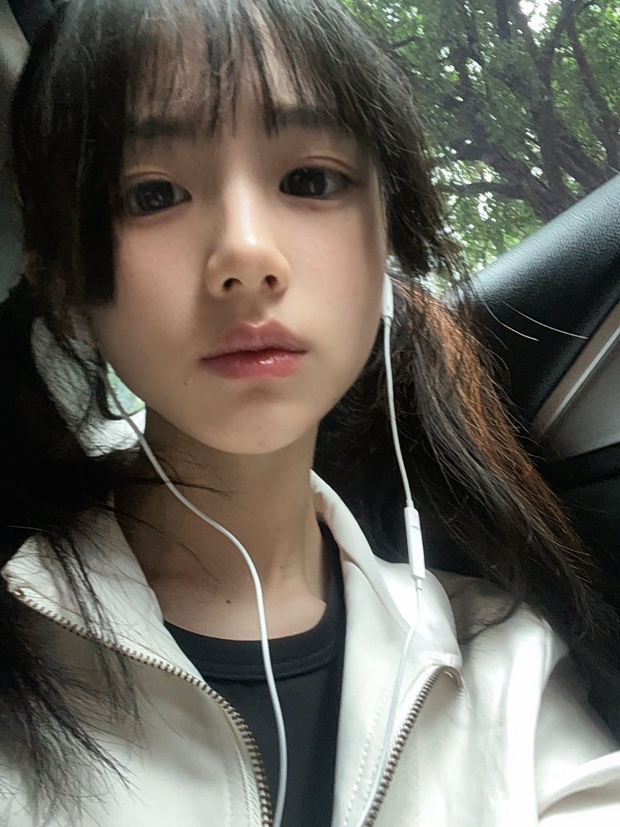 卧龙猫 tweet media
