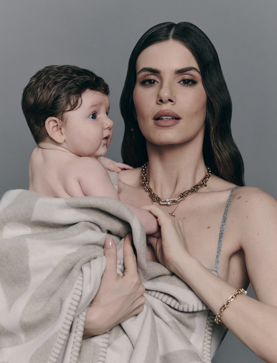 Hugo Gloss tweet media