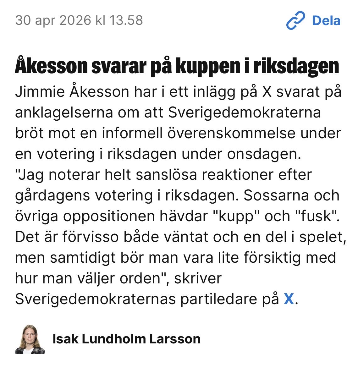 OnkelPTH's tweet photo. Åkesson har nu gjort ett uttalande om kvittningshistorien efter ett par öl och några lyckopiller hemmifrån soffan i Sölvesborg. https://t.co/bY9s3MvFb7