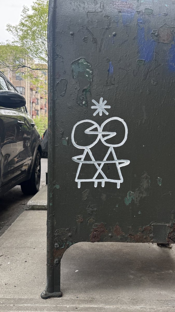 ilan_katin's tweet photo. #interbeing #nyc https://t.co/Bcipg5KW6G