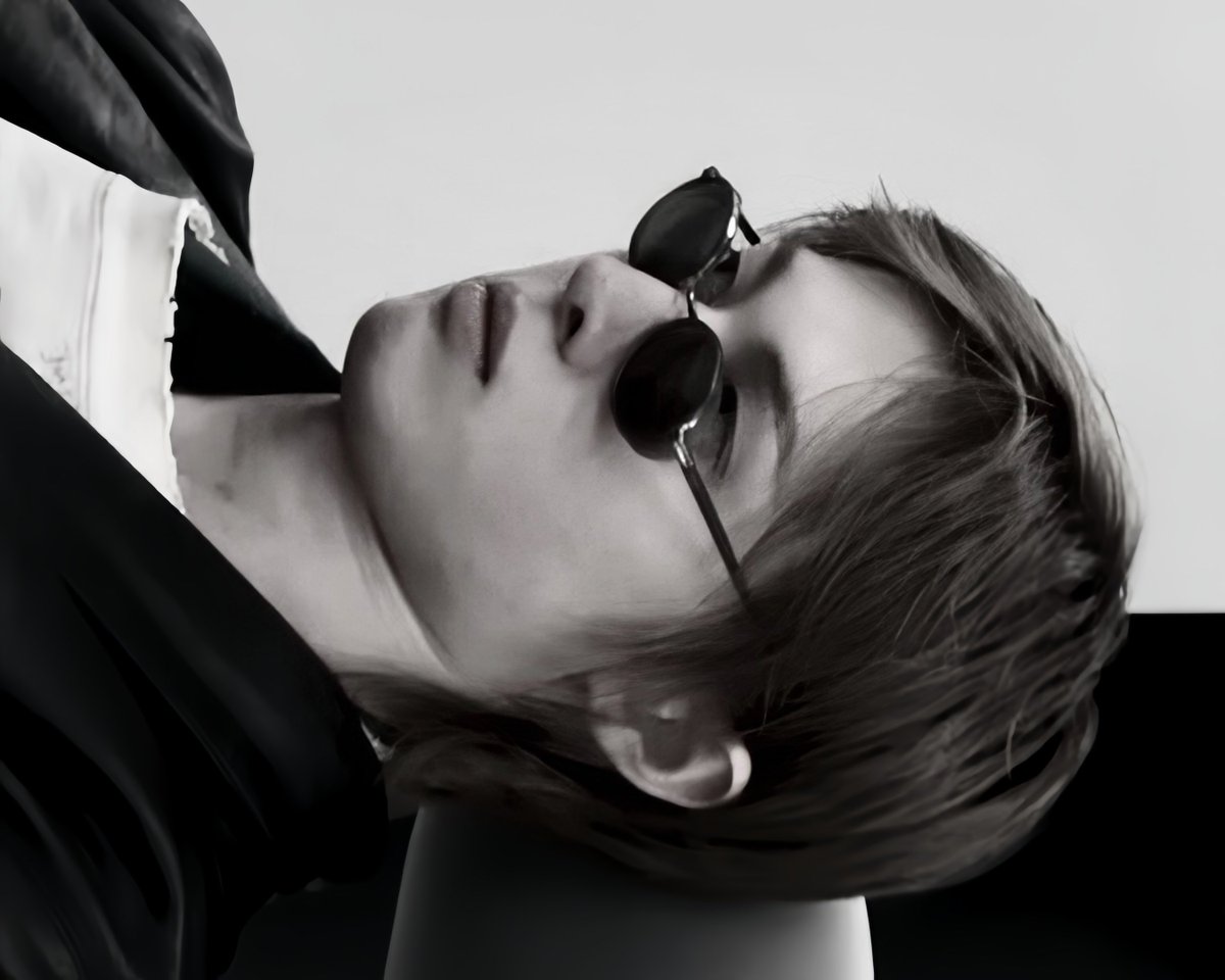 8kerdl ⭑ tweet media