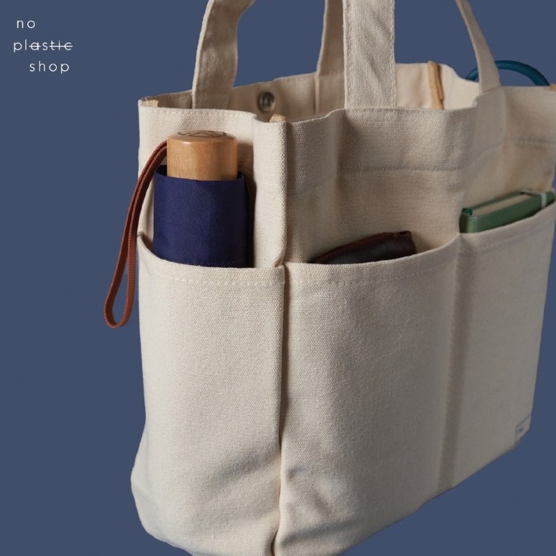 Shareit29's tweet photo. ทำไมต้องเลือกกระเป๋าใบเดียว? Everyday Tote Bag ตอบโจทย์ทุกไลฟ์สไตล์ แข็งแรง ทนทาน และอเนกประสงค์ พร้อมช่องใส่ขวดน้ำ มีให้เลือก 5 สี สนุกกับการใช้ชีวิตได้เต็มที่!