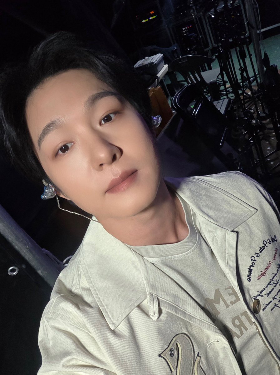 LEECHANGSUB OFFICIAL tweet media
