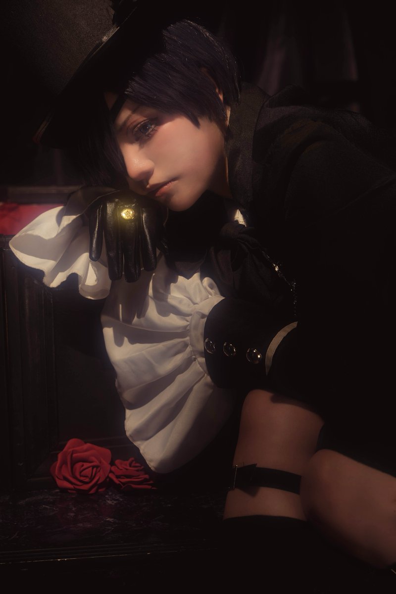 arukearuke41's tweet photo. 【Cosplay:黒執事】

シエル・ファントムハイヴ……？

Model 藍夜さん
Photo 綴喜明日香
Studio aiLiberte https://t.co/RlWOd9sYHF