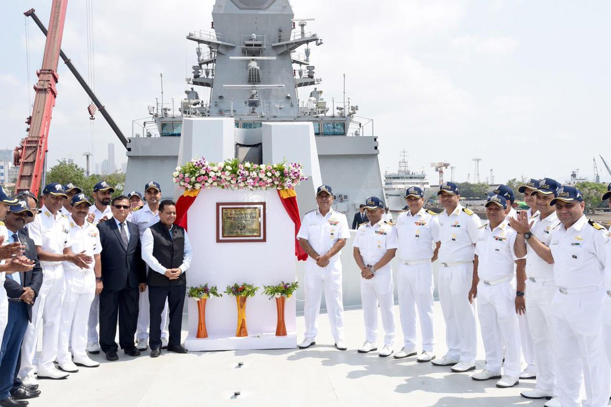 defenceattnews's tweet image. MDL delivered the Mahendragiri 4th Stealth Frigate of the P17A Class of the Indian Navy.

#Ship #Maritime #Sailor #Navy #Sea #Ocean