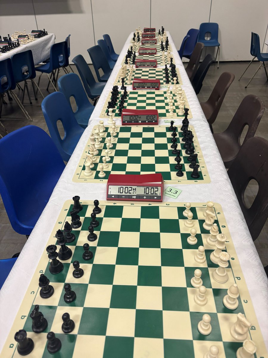 BirchesHeadAcad's tweet image. We have a room full of talented chess players, showing intense focus and concentration as they make strategic decisions in their competition. ✨ ♟

#Chess #ChessTournament #Checkmate