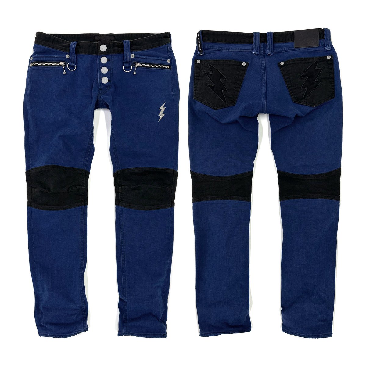 greed_store's tweet image. #creaturefromtheliving 

●「THUNDER STOMP 3」Stretch Pants
!!

フロントには迫力の19mm「THUNDER STOMP」オリジナル・タックボタン!!
生地は厚手のストレッチ・コットン!!
最後に特殊ビンテージ加工を施していまます!!

◎ご購入はコチラ
greedxxx.shop-pro.jp/?mode=cate&amp;amp;cbi…