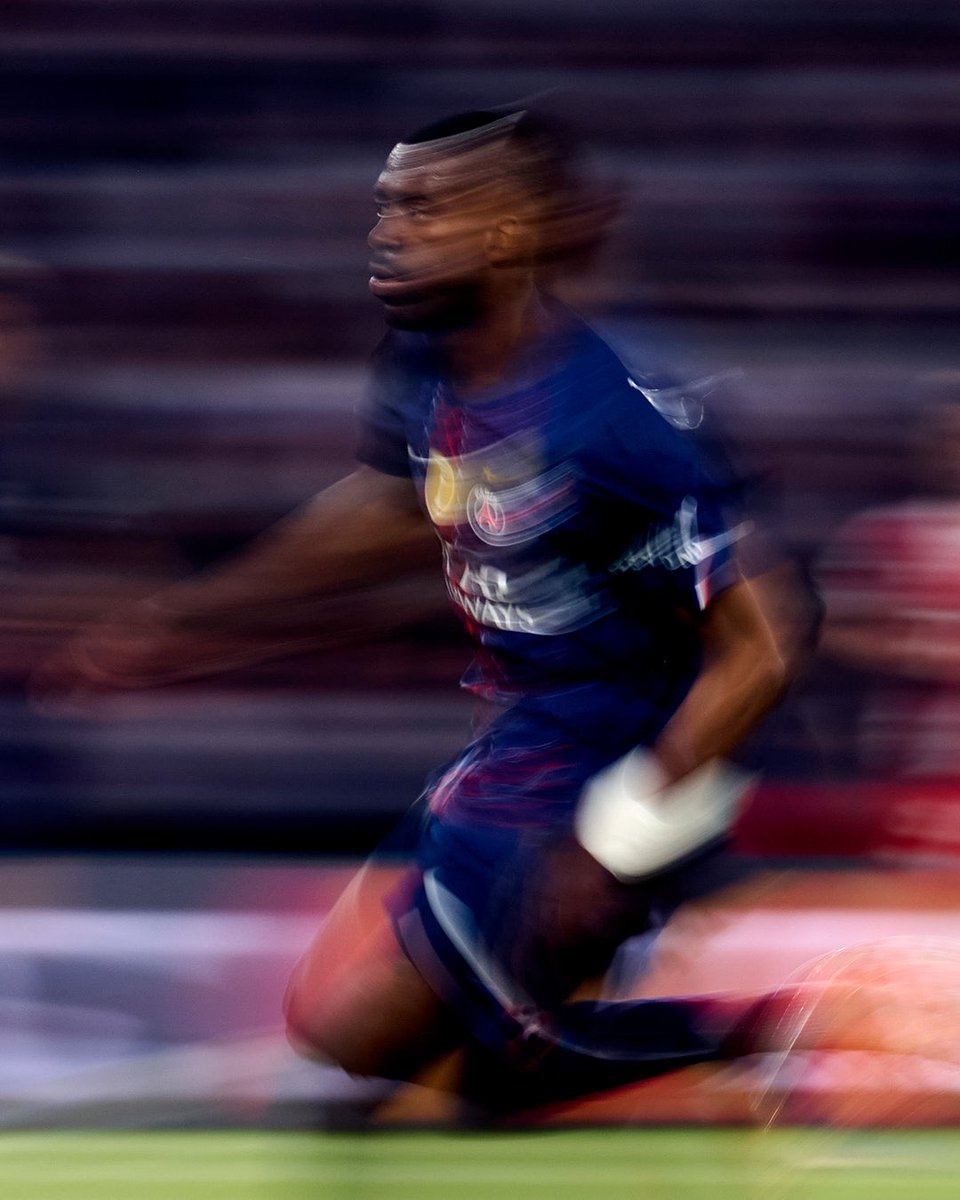 PSG Pictures That Go Hard tweet media