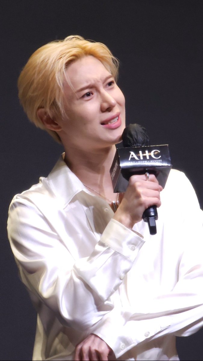네가좋아하는것 tweet media