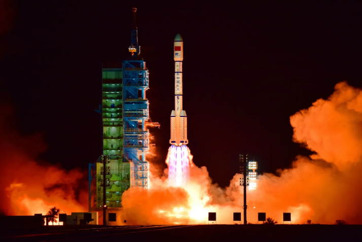 GiulioTerzi's tweet image. China's race toward the militarization of space: “carelessness” and “distractions” among agencies and research institutes in Europe, overlooking the obvious involvement of their Chinese counterparts in Beijing’s security and defense apparatus.
“Mutual distrust is leading Beijing