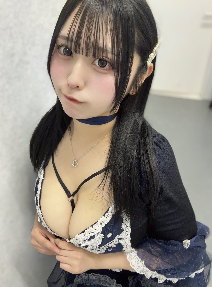 どこ見てるの！ちゃんと目、合わせて！