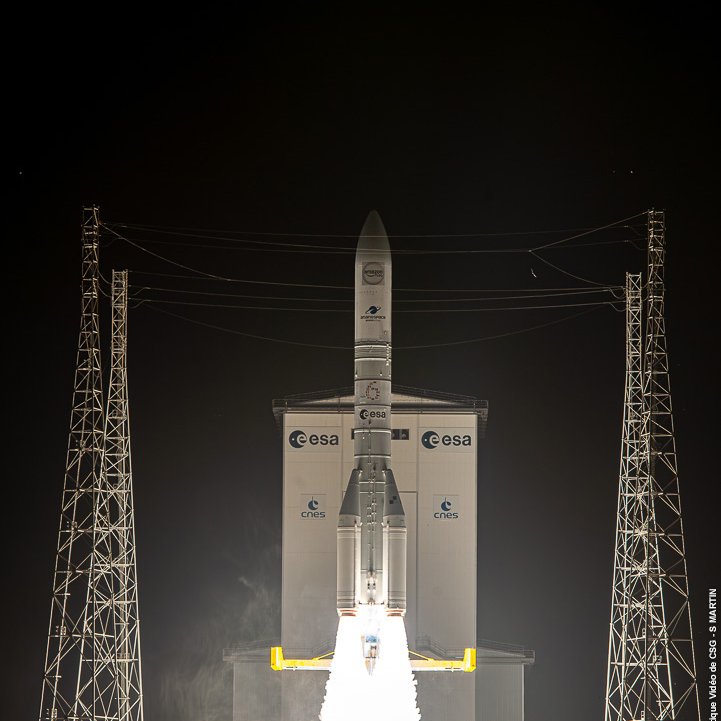 CNES tweet media