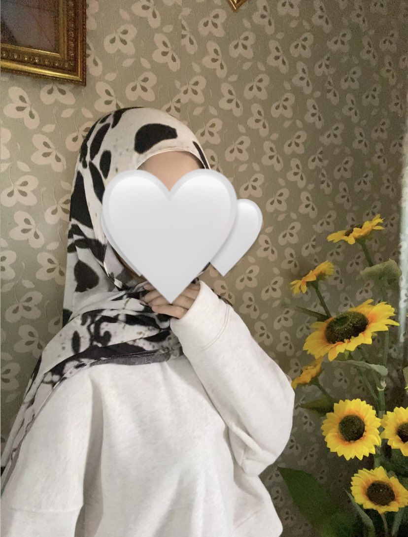 bbiluu tweet media