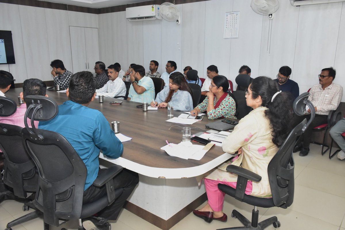 Collector Mandsaur tweet media
