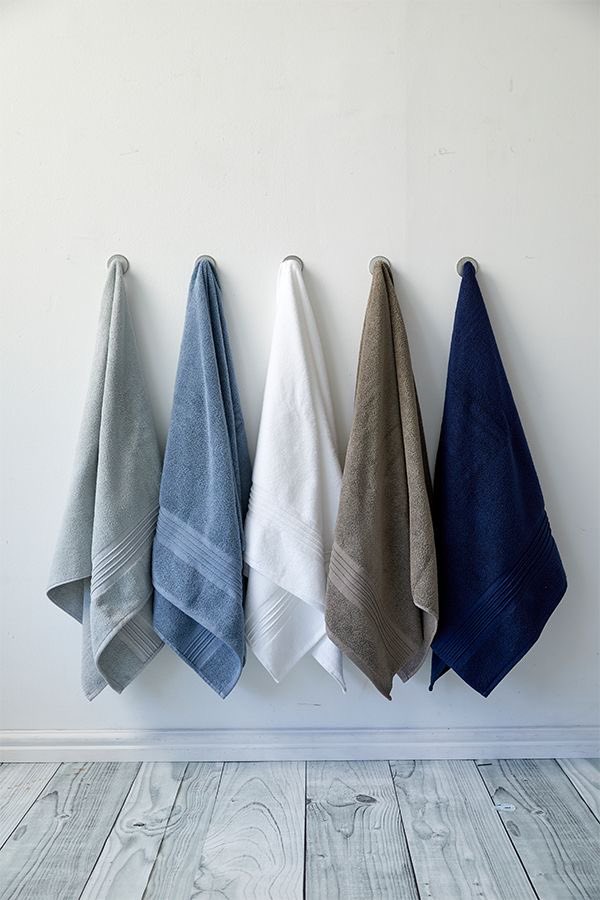 Aderonke986821's tweet image. Soft, fluffy, and made to elevate your everyday comfort ✨
Wrap yourself in luxury with our premium towels skin-friendly, and available in vibrant colors to match your style.

Because you deserve that fresh, cozy feeling 💙

#HomeEssentials #LuxuryLiving #Towels #InteriorGoals
